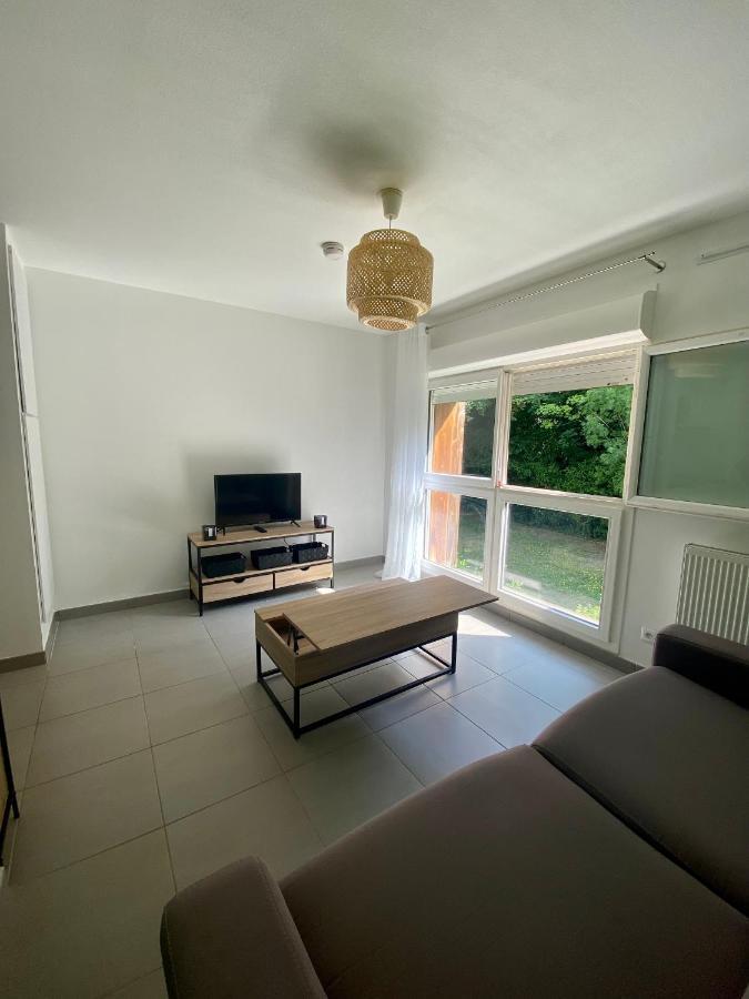 Studio Renove Proche Commodites Apartment Pessac Exterior foto